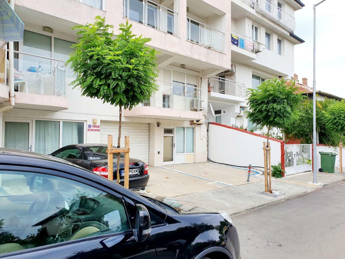 شقة Treti Mart North بريمورسكو المظهر الخارجي الصورة